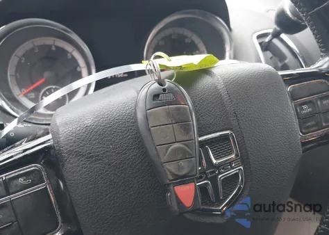 2019 Dodge Grand Caravan Sxt z USA, uszkodzony, nr VIN 2C4RDGCG3KR761160